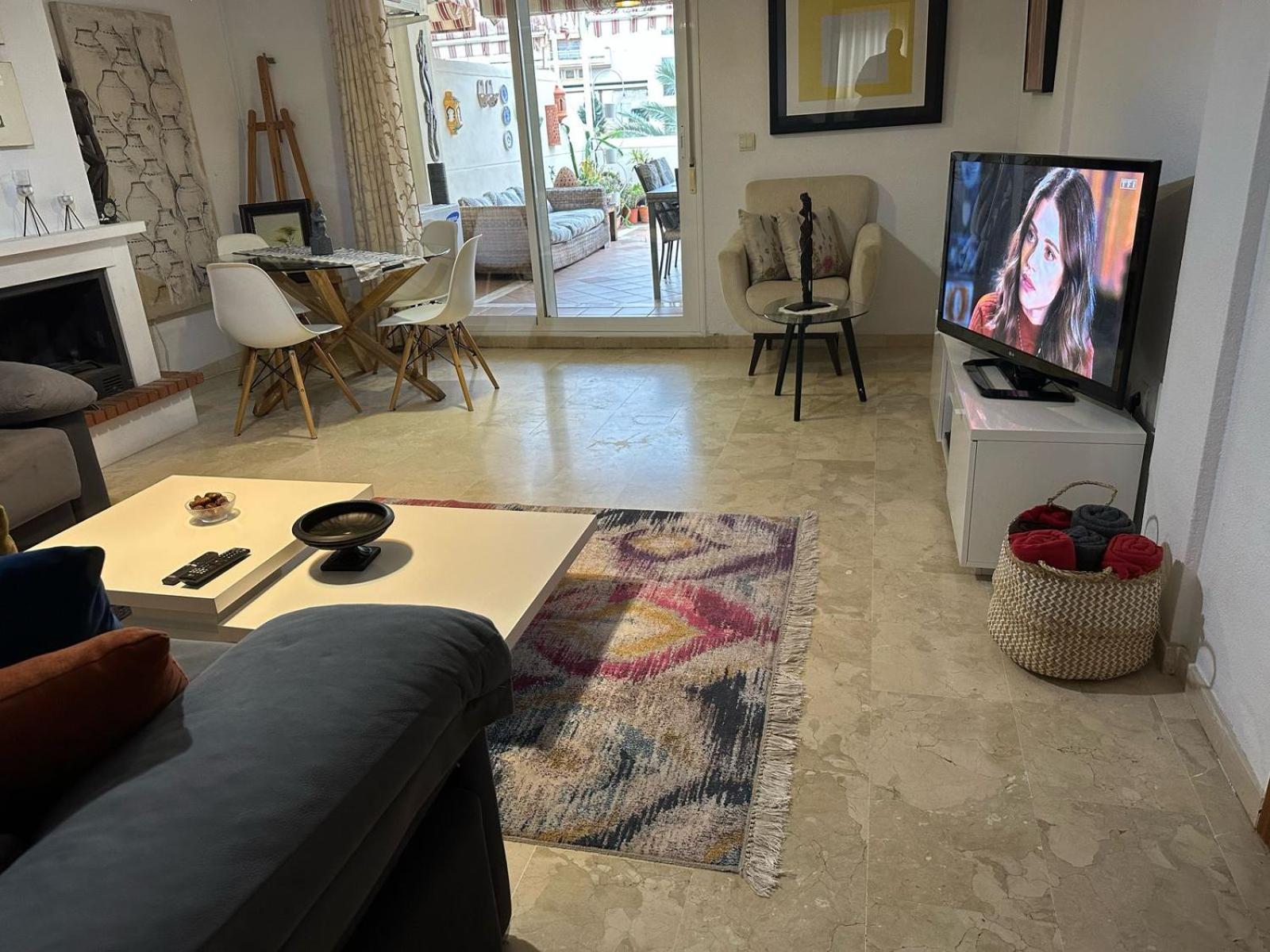 Real Torrequebrada Apartment เบนัลมาเดนา ภายนอก รูปภาพ