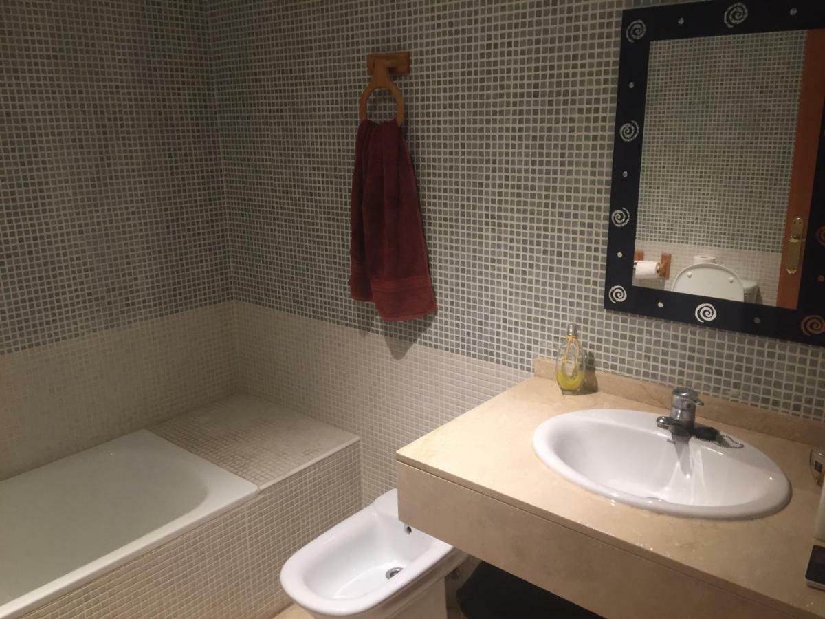Real Torrequebrada Apartment เบนัลมาเดนา ภายนอก รูปภาพ